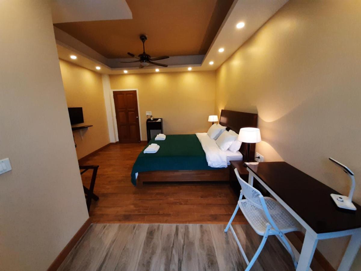 Shalom Farmhouse By The Hillside Imphal Esterno foto
